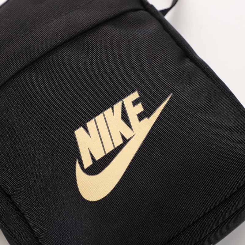 Túi Đeo Chéo Họa Tiết Logo Nike Thời Trang Năng Động