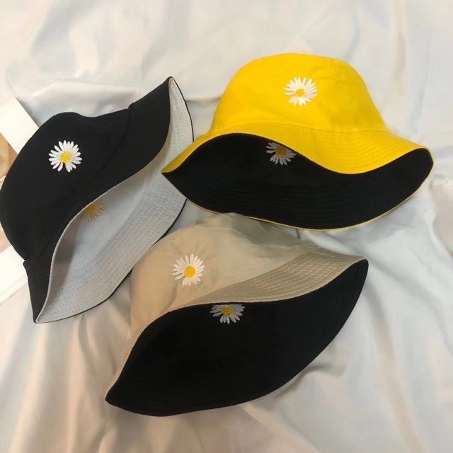 Mũ bucket nam nữ nón tai bèo họa tiết chữ hoa cúc 2 mặt vành tròn Nhiều Màu Phong Cách Ulzzang Unisex