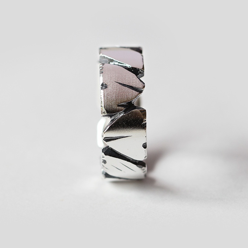 Creative stone texture ring ins personalized design sense retro made old sea withered stone rotten ring