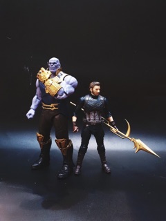 Mô hình SHF Thanos Infinity War kèm ảnh thật
