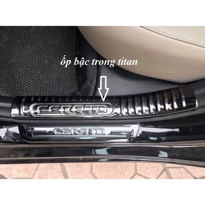 ốp bậc trong titan Cerato 2019 2020 2021 2022