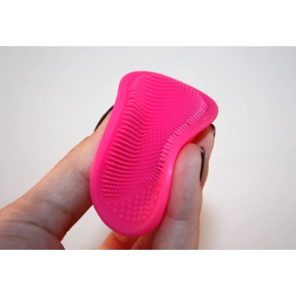 Miếng rửa mặt sạch sâu giảm mụn đầu đen gai mềm mại siêu nhỏ Silicon Kai Seiwapro Loven Make Cleansing Pad Nhật Bản