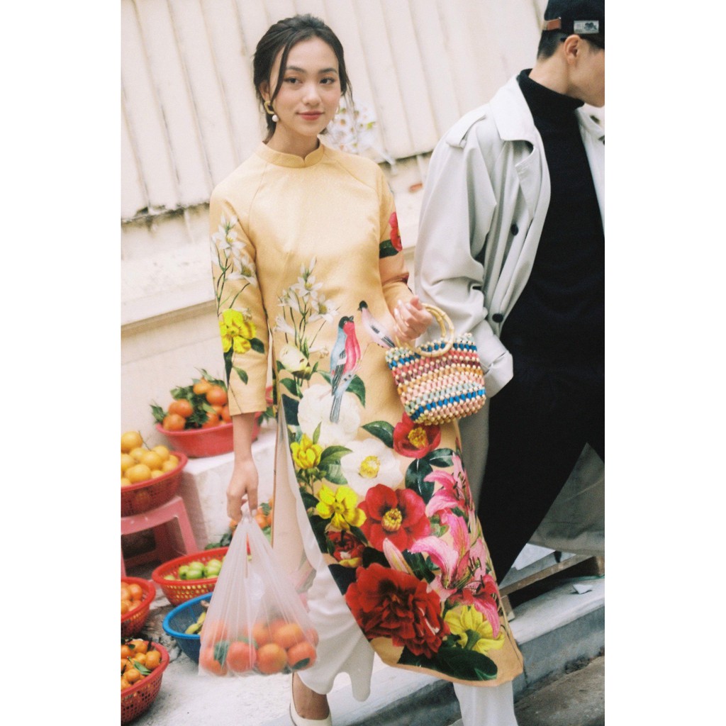 Áo dài vàng hoa ly + quần trắng 1AD1023 ADORE DRESS