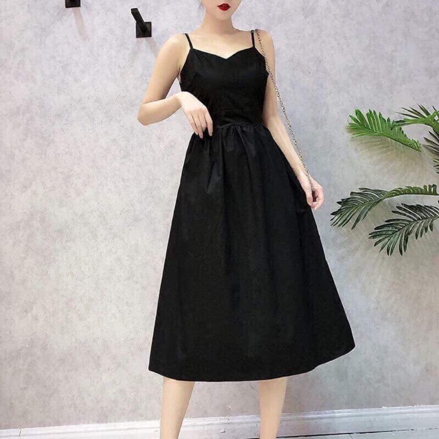 Váy dây thắt nơ lưng