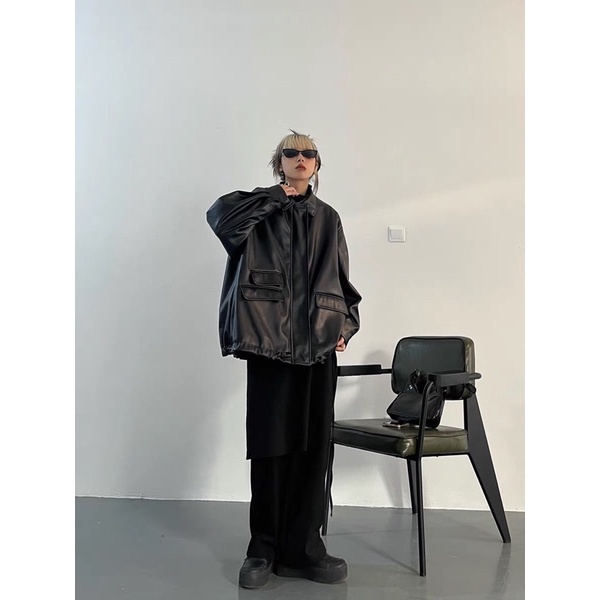 Áo khoác da phối túi