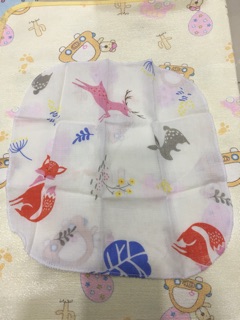 Set 10 khăn sữa aden túi lưới