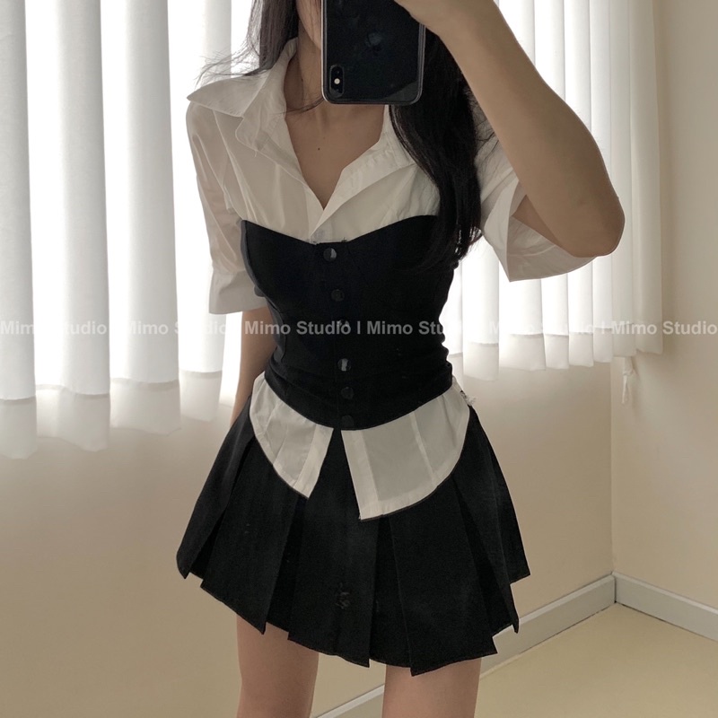 Sơ mi trắng tay ngắn- croptop đen phối nút - váy đen xếp li
