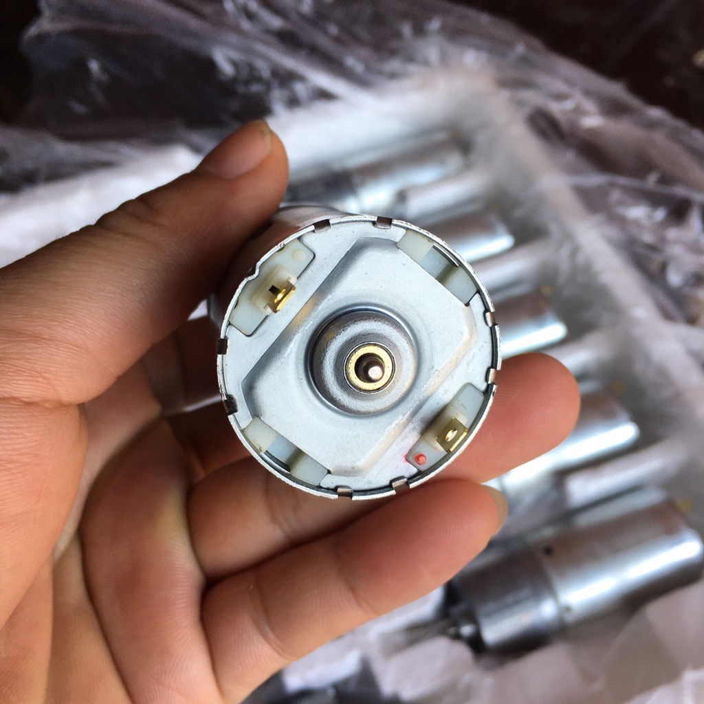 Motor giảm tốc 12V 60 vòng trên phút mới 100%