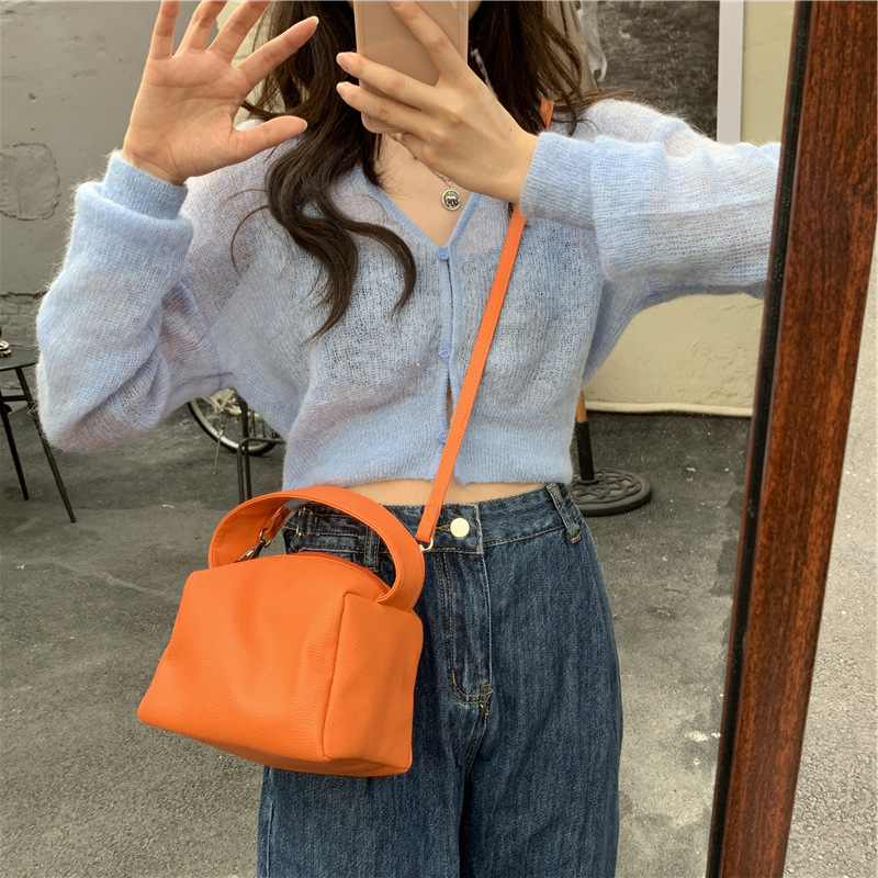 Túi đeo chéo thiết kế đơn giản hợp thời trang cho nữ