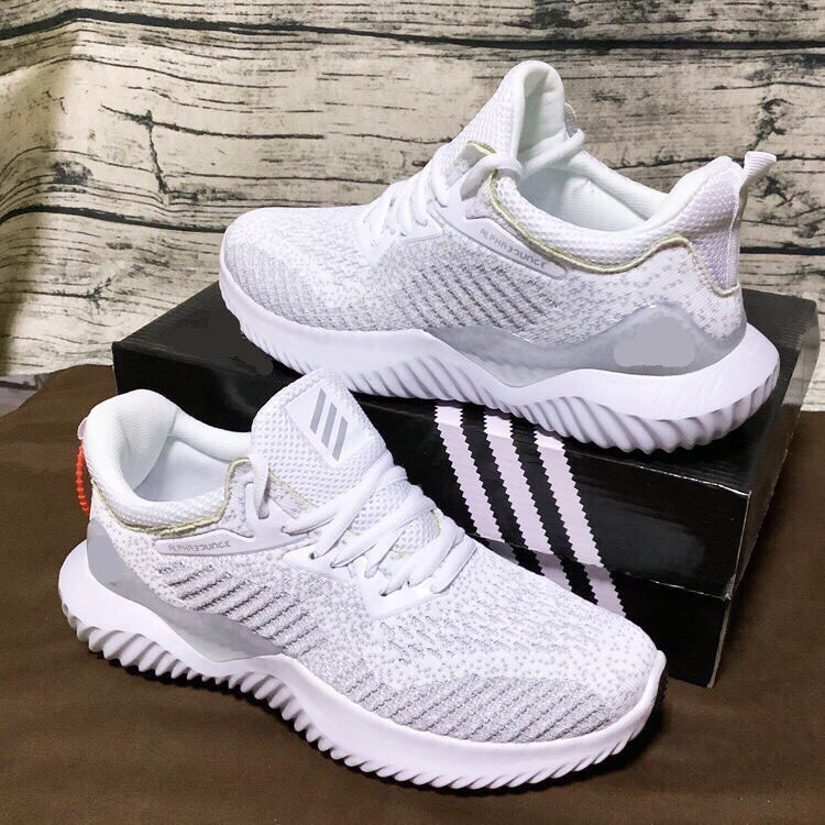 Giày sneaker a.d.i.d.a.s Alphabounce xuất