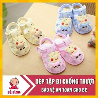 Giày tập đi cho bé