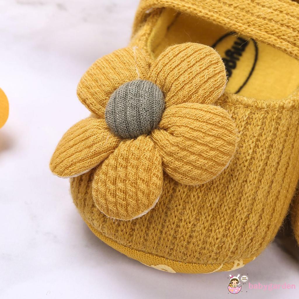 Bộ Giày Và Băng Đô Đế Mềm Họa Tiết Hoa Mary Jane Dành Cho Bé Gái