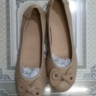 Bệt nữ da bò