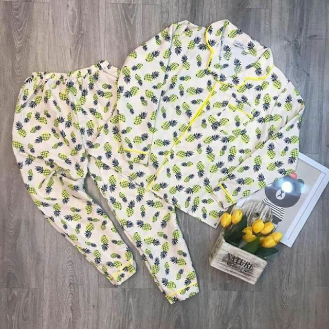 Bộ pizama sale còn 70k