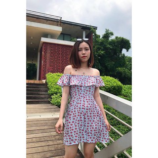 Đầm trễ vai hoa nhí