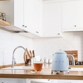 Ấm siêu tốc SMEG KLF05 mini 0,8 lit nhiều màu