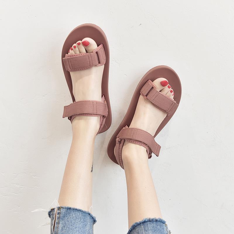 Internet Nóng Giày Sandal Nữ 2021 Mùa Hè Mới Đi Biển Giày Đi Biển Phong Cách Thể Thao Học Sinh Đa Năng Siêu Phổ Biến Nam Nữ Ins thời Trang