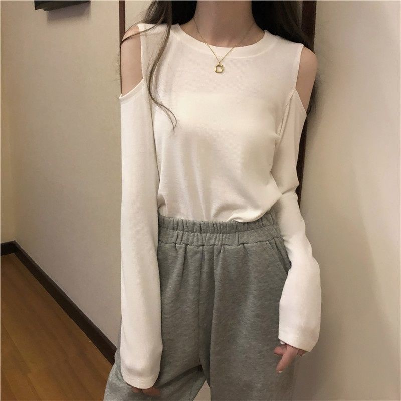 Áo thun nữ tay dài hở vai thời trang Hàn Quốc mới