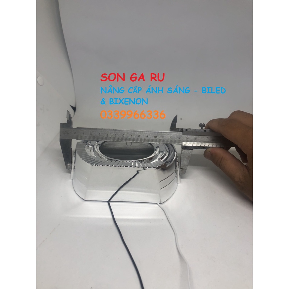 BỘ 1 CHỤP XI CÓ VÒNG THIÊN THẦN KIỂU DÁNG BMW khuyết