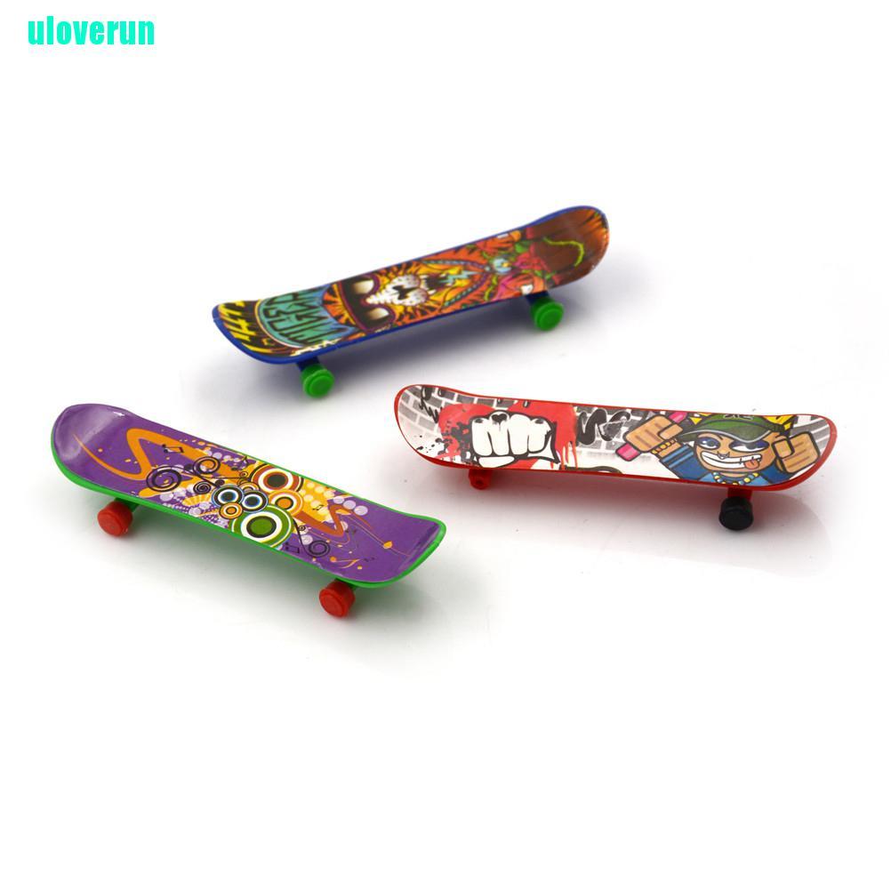 1 Ván Trượt Ngón Tay Mini Bằng Nhựa