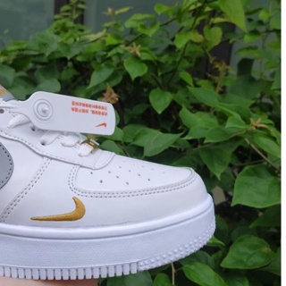 giầy thể thao sneaker nike trắng vạch xám