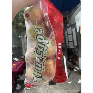 Táo Fuji Nam Phi túi 1.5kg giòn ngọt