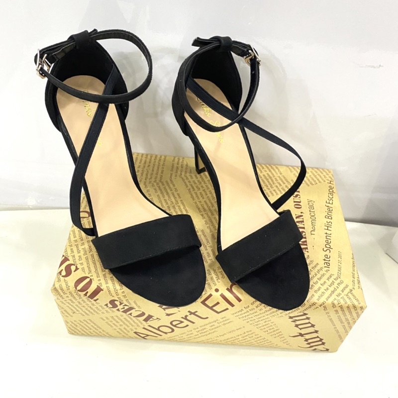 Giày sandal cao gót kiểu dáng quai chéo mũi tròn chất liệu da lộn 2 màu linkshoesTT36
