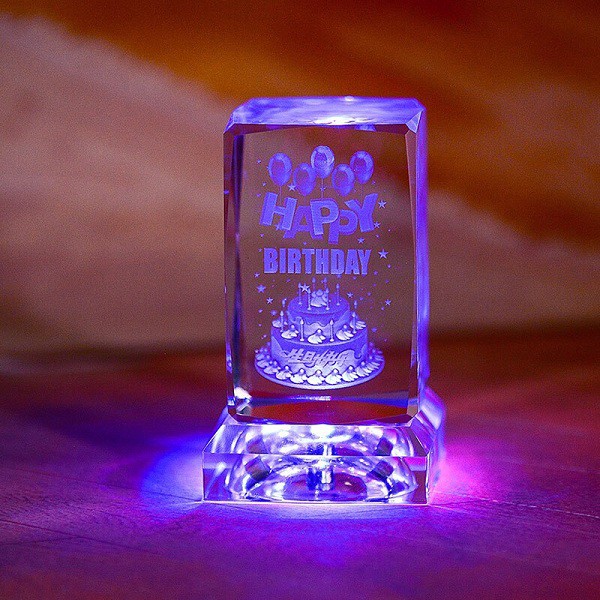 Quà lưu niệm pha lê Happy birthday- Quà sinh nhật tặng bạn trai, bạn gái -