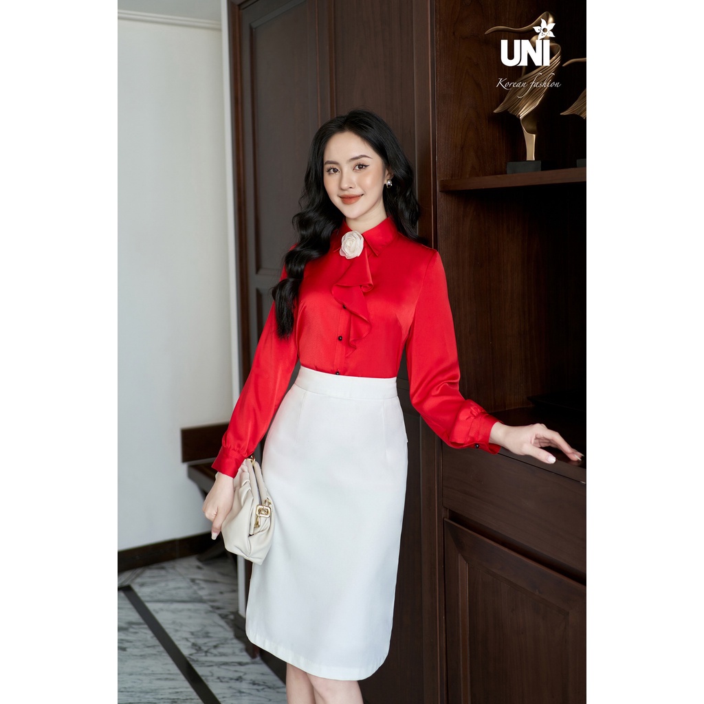 Áo Sơ Mi Nữ Lụa UNIVTH Công Sở Dài Phối Vạt Hoa Sang Trọng 6A0393
