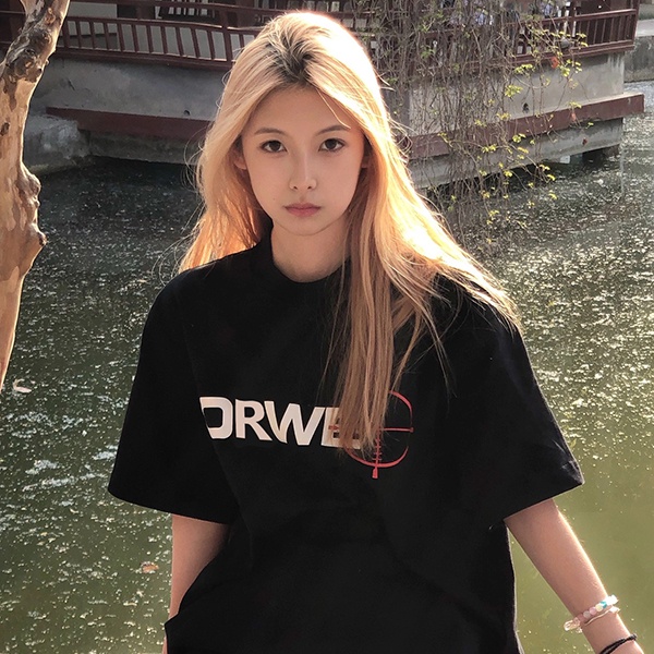 Chất Lượng Cao/Áo Thun Cotton / Vải Cotton / Áo Thun Dáng Rộng Oversize In Họa Tiết Sành Điệu Cho Nữ