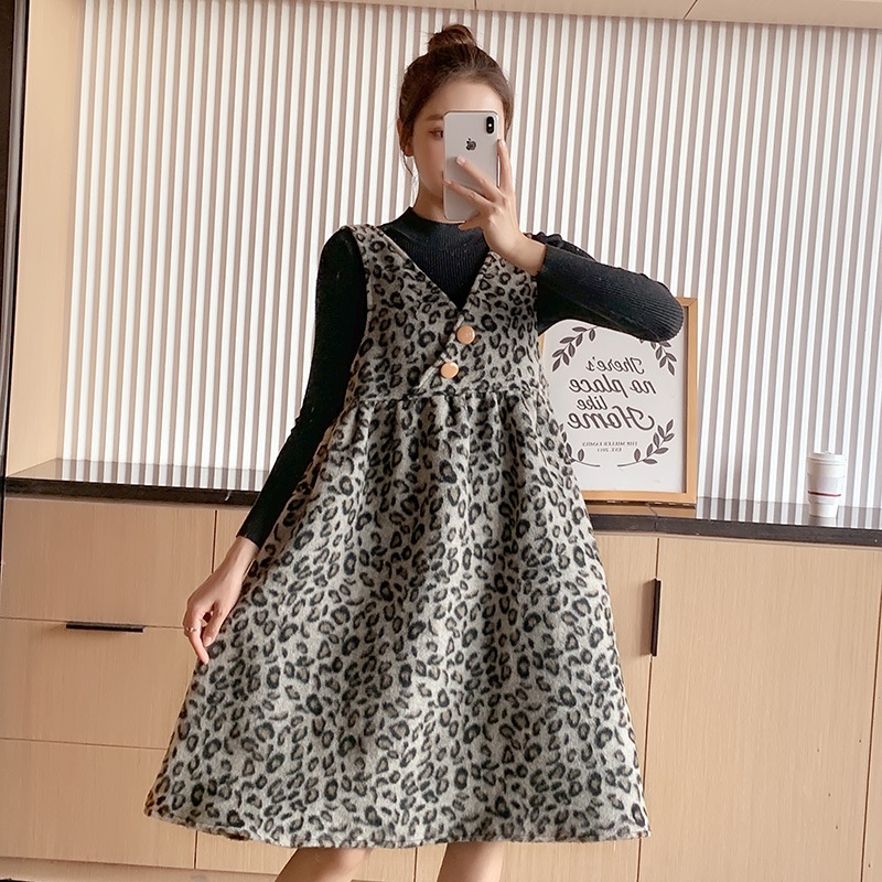 Váy yếm bầu Cao Cấp hình da báo thời thượng và sang trọng