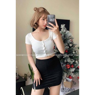 Áo thun croptop kiểu nút nhỏ