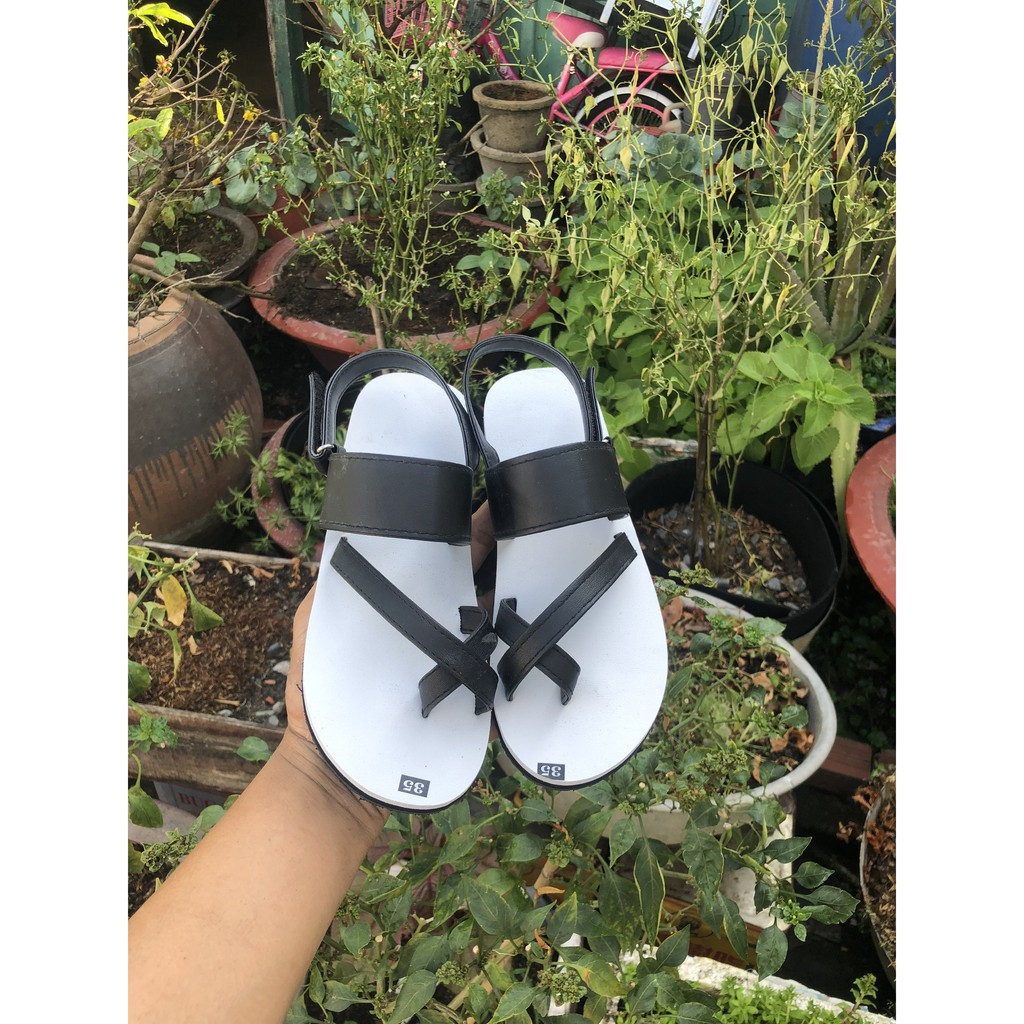 Sandaldongnai dép sandal nữ ( đế trắng quai đen ) size từ 35 nữ đến 41 nữ size khác nhắn tin để chọn thêm