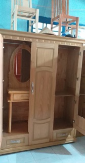 Tủ áo gỗ vân sồi