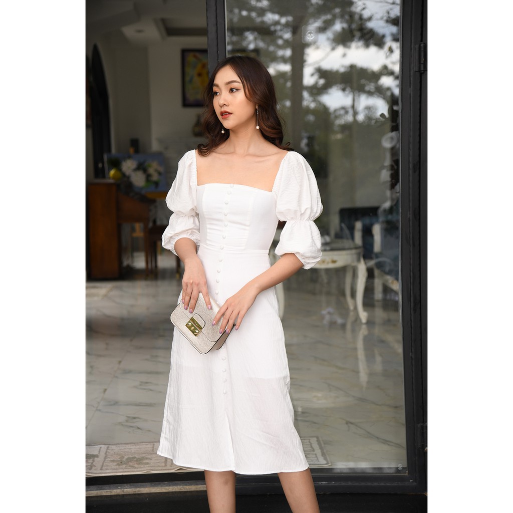 RECHIC Đầm cổ vuông Cameo màu trắng tay dài