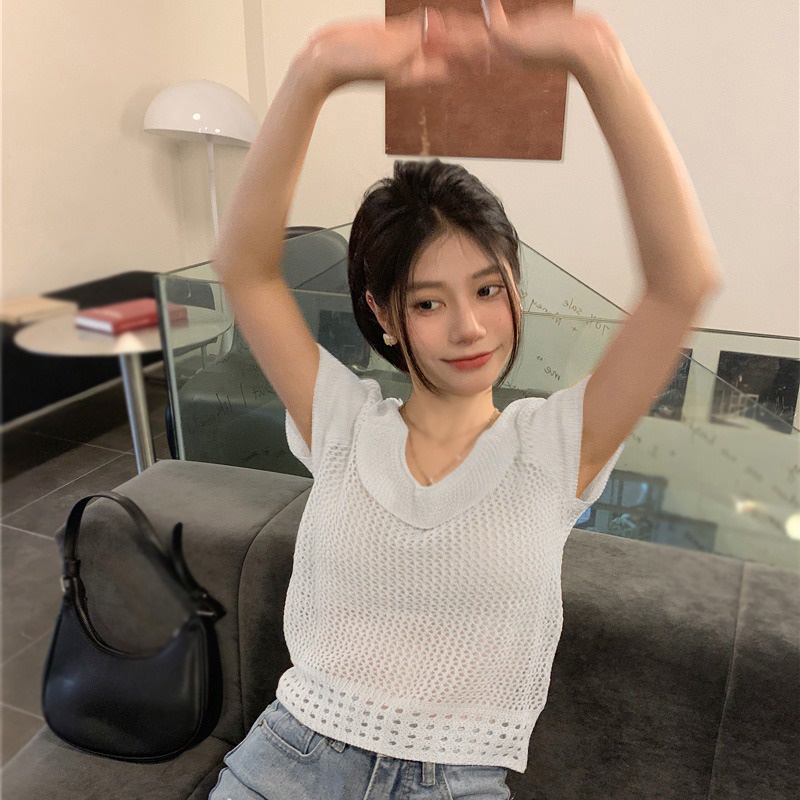 Áo Thun Tay Ngắn Cổ Tròn Thiết Kế Đục Lỗ Thời Trang Ngọt Ngào Cho Nữ