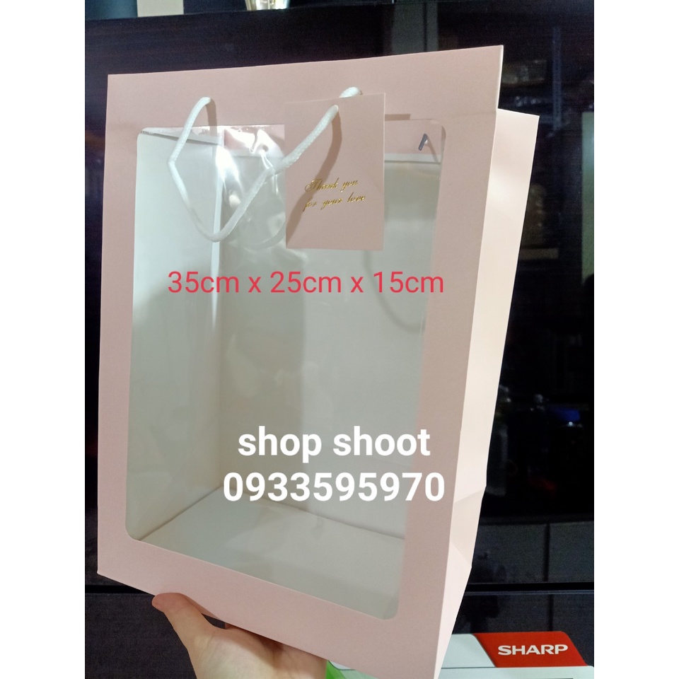 Túi mặt kính đựng bó hoa