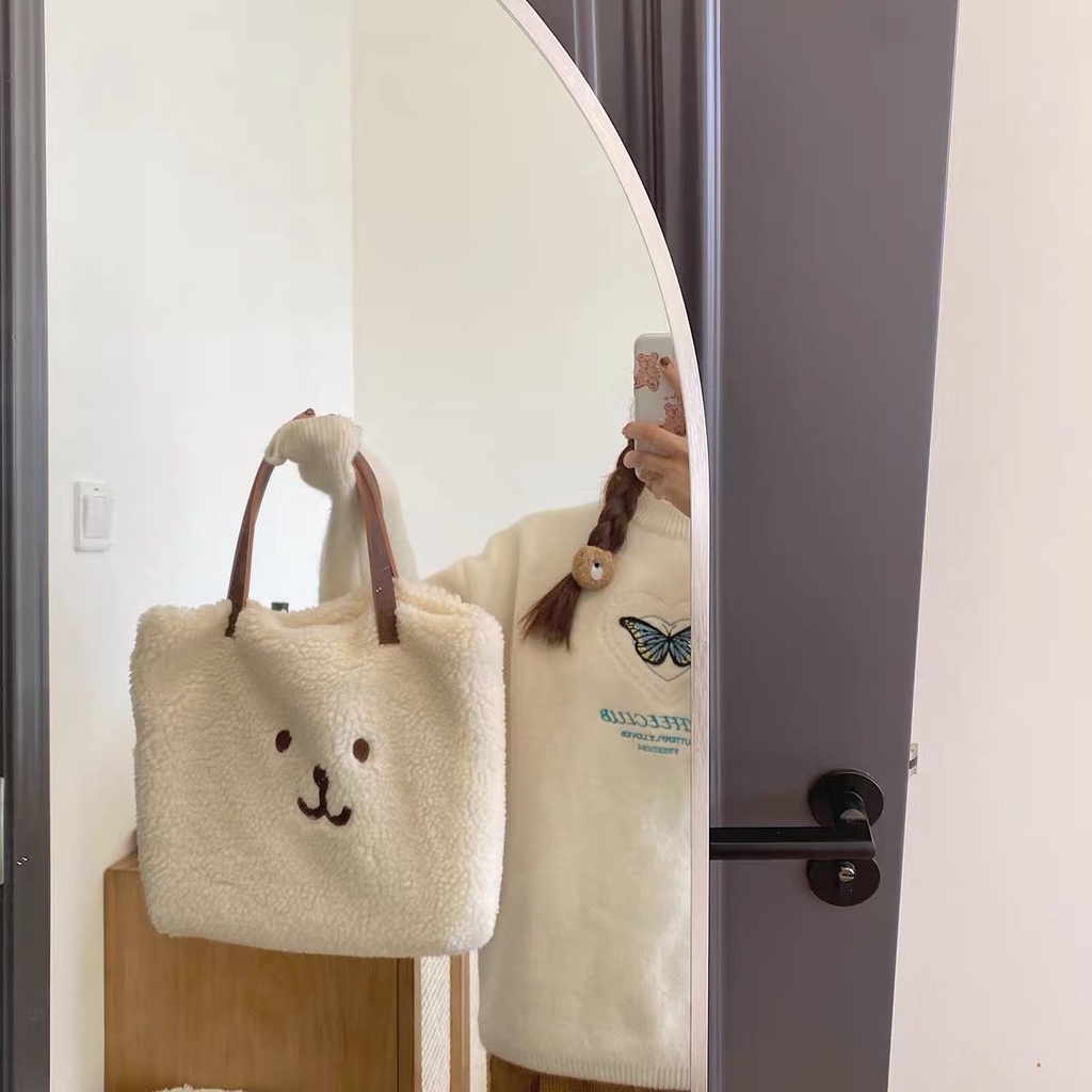 Túi xách cỡ lớn thêu hình gấu dễ thương cho nữ