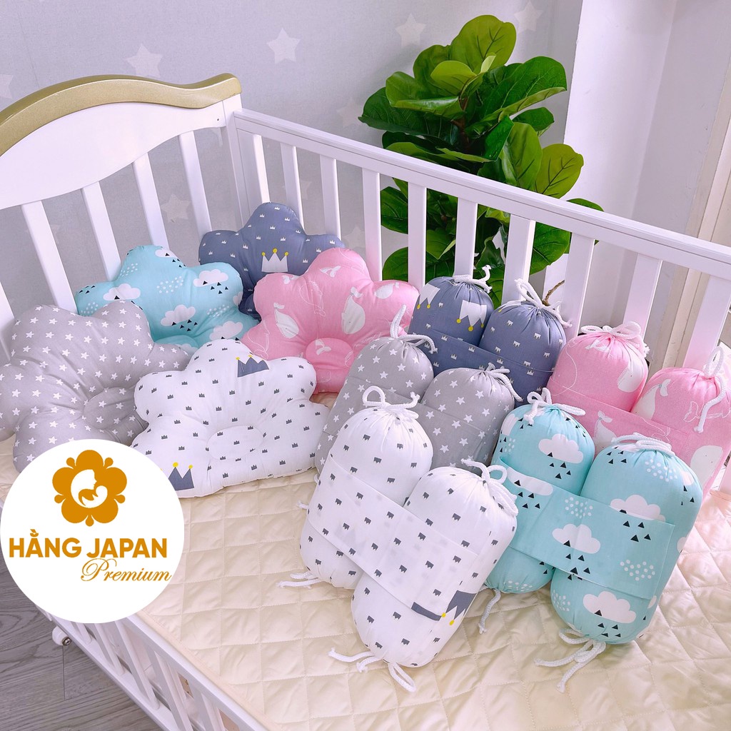 Set gối chặn và gối chống lõm cho trẻ sơ sinh vải cotton lụa - MonMon (Màu ngẫu nhiên)