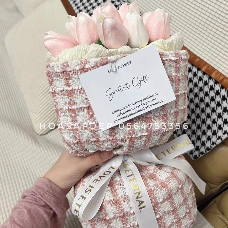 BÓ HOA TULIP CAO SU NON BỌC VẢI DẠ CAO CẤP