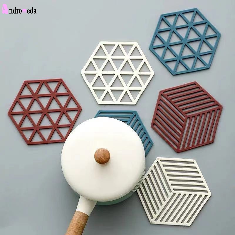 1 Tấm Lót Bàn Ăn Bằng Silicone Dày Chịu Nhiệt Cao Hình Học Đơn Giản Chống Bỏng Cho Nhà Bếp