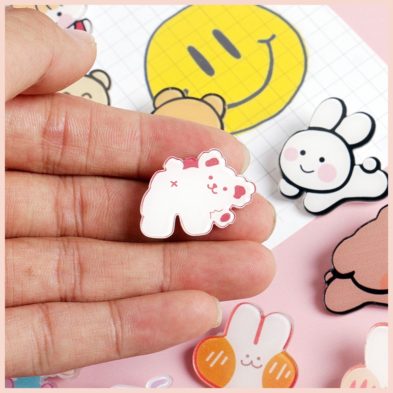 Sticker gim balo cài balo nhiều hình dễ thương rẻ nhất Tina Shop PIN03