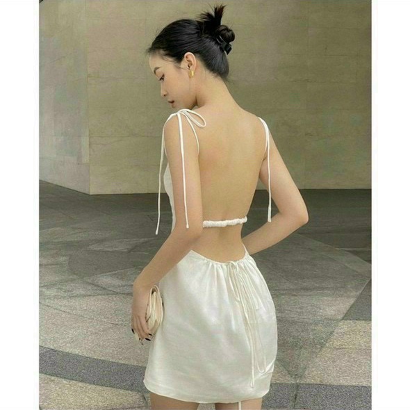 Đầm 2 dây buộc nơ vai hơ rluwng 1 dây chun dáng xòe nhẹ xinh