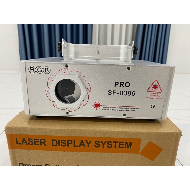 Đèn laser 8386 pro,đèn bay phòng đẹp