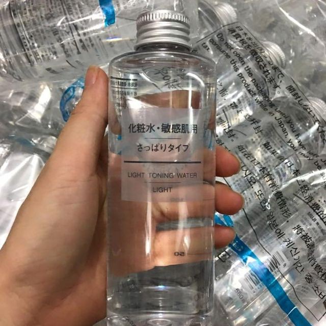 Nước Hoa Hồng Muji Light Toning Water 200ml