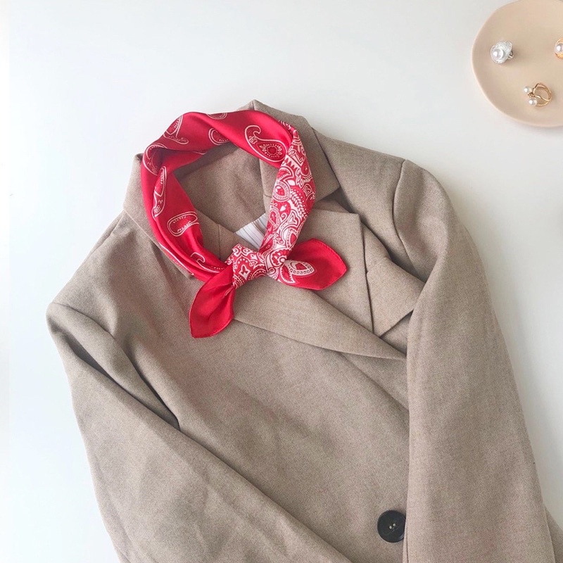 Khăn lụa in hình cỗ xe ngựa size 55x55cm - Maben