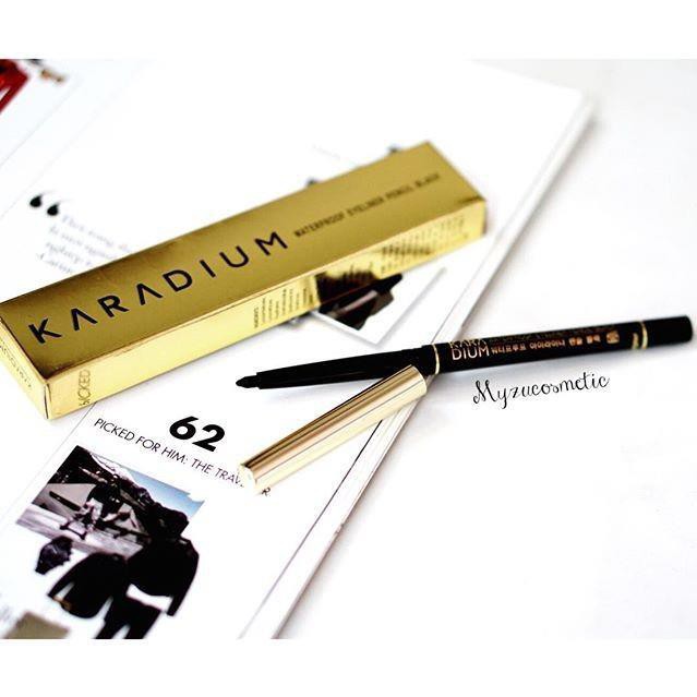 Bút chì kẻ mắt chống trôi Karadium Waterproof Eyeliner Pencil Black vỏ vàng