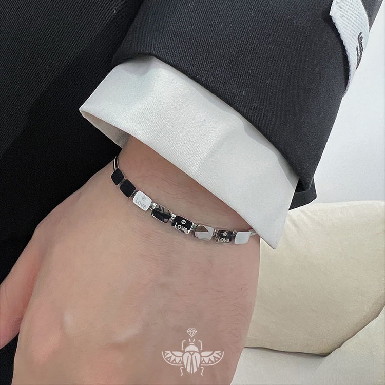 Vòng Tay Thép Titan Phối Xương Rắn Thiết Kế Nhỏ Nhắn Thời Trang Cao Cấp Cho Cặp Đôi