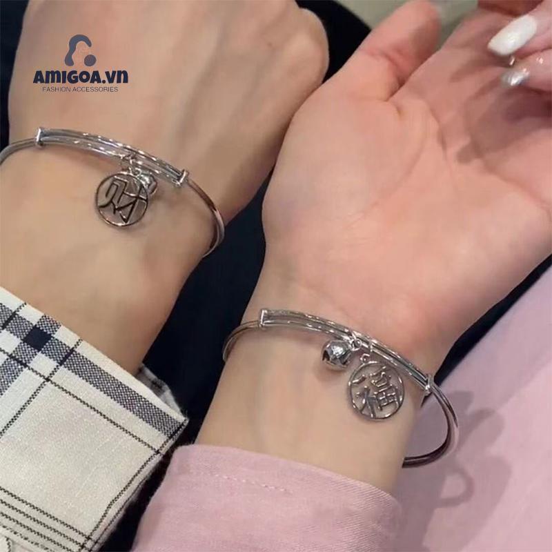 ✨✨Vòng Đeo Tay Gắn Chuông May Mắn Dùng Làm Quà Tặng Cho Cặp Đôi