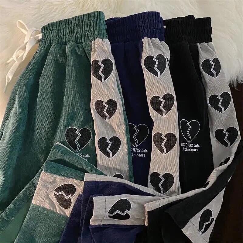 Quần short đùi nhung tăm hoạ tiết Trái Tim unisex nam nữ dáng rộng,quần short mặc nhà chơi thể thao